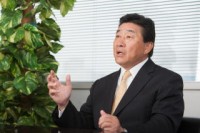 カーリットホールディングスの出口和男会長兼社長にホールディングスへの移行の背景と今後の取り組みを聞く