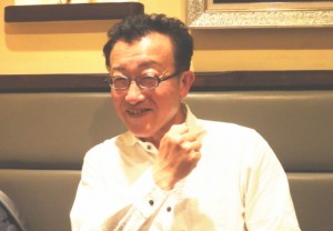 【人】歌まね芸能生活４０周年の丸山おさむさん