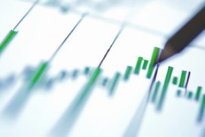 高圧ガスは一段高、直近の下げを奪回し「倍返し」コースだが全体相場の急落は逆風に