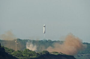 ホンダ、再使用型ロケットの離着陸実験に成功、高度３００ｍでのロケット実証実験を完了
