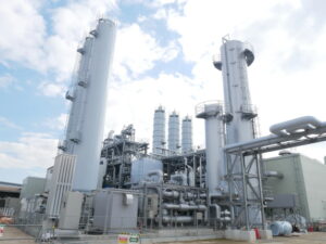 住友重機械工業、世界初ＬＡＥＳ商用実証が始動、ＬＮＧ冷熱で効率向上