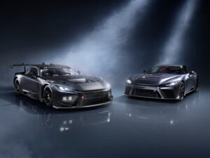 トヨタ、フラッグシップスポーツカー「ＧＲ　ＧＴ」とレーシングカー「ＧＲ　ＧＴ３」を世界初公開
